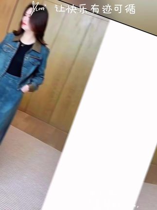 时尚牛仔裙套装女2025春季新款洋气减龄显瘦连衣裙休闲时髦两件套#每天穿搭分享