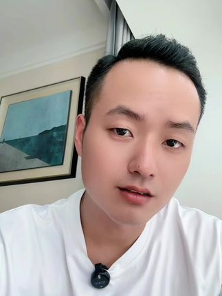 偷腥的猫总有一天会吃到有病的鱼。