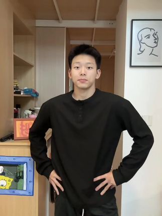 回复 @pinky的评论 小骨架男生就没救了?要选对衣服啊,兄弟#型男必备 #男生穿搭日记 #潮男穿搭