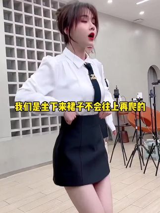 高腰立体版型南瓜裙,遮肚腩遮胯显瘦又百搭,内里自带安全裤防走光,真是谁穿谁爱!#短裙 #A字裙#松弛感高级女装 #显高显瘦显腿长 #遮肉遮胯显瘦