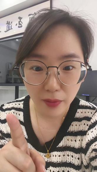 客满满系统是某团官方自己研发的系统软件,使用起来特别简单便捷!包含
1、员工管理
囊括了员工考勤、排班、业绩考核,并且可以划分员工账号,以及管控子账号功能。
2、预约管理
优势就是可以接收美团抖音团购平台的预约单,并且直接占用美容师时间,省力,配备小程序,可满足多渠道预约
3、会员管理
门店会员的消费情况、消费排行、生日关怀提醒、久未到店顾客筛选,有助于门店的客情管理~
4、财务管理
验券、收款这些基础功能都是必备的,除此之外,可以统计消费项目的排行、当月的消耗情况、以及门店的负债量把控好门店的整体负债,也是一个美业老板的基础工作哟
5、品项管理
卡项增减、产品入库,产品销售排行
6、平台联动
线下消费通过客满满收银,即可多一个评价渠道,同步到美团大众评价系统做区域销量榜单,线下消费可以计算在内
#美团客满满#收银系统#美业系统 #足浴系统