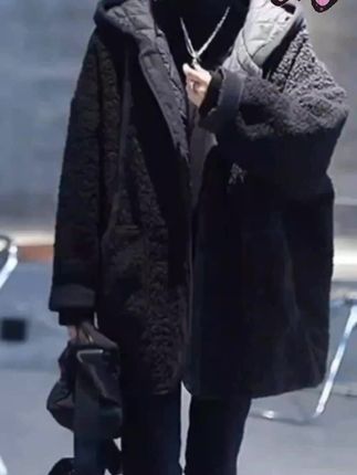韩版新款冬时尚百搭假两件仿羊羔毛夹棉加厚连帽外套宽松大衣洋气保暖棉服 #保暖又时尚 #百搭休闲 #时尚洋气 #秋冬新款 #时尚潮流穿搭
