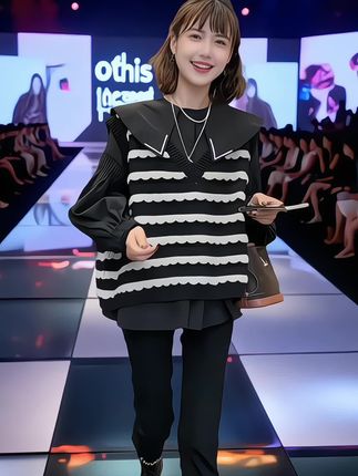 早春一整套女装2025新款韩版条纹背心荷叶边娃娃领衬衣长裤三件套#拿捏开学穿搭公式#早秋韩系氛围感穿搭#秋日一周穿搭合集#穿出自己的风格#韩版条纹背心娃娃领上衣长裤三件套