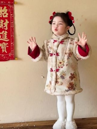 #女童拜年服 #冬季加绒加厚 #中国风 #萌宝穿搭 #生女儿就是用来打扮的