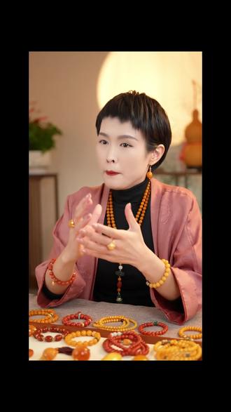 端碗的学问,你知道啊? #女性智慧 #情感共鸣 #传统文化
