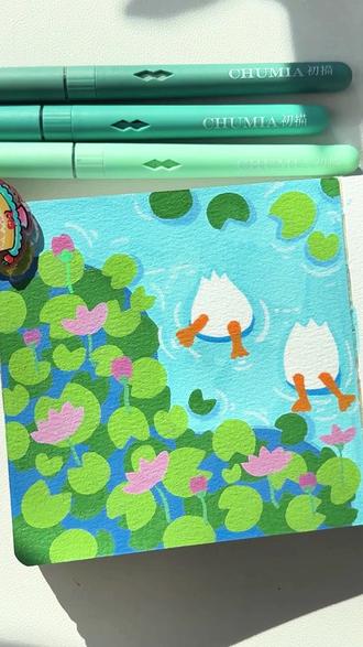 谁懂!30 秒学荷塘小鸭!粉荷浮水 + 鸭屁股的萌感直接戳心 #画画 #风景画 #荷塘 #一起来画画 #初描丙烯马克笔