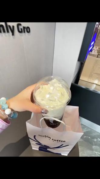 全冰去水新成员全冰奶酪美式!都去冲!好好喝!#瑞幸咖啡
