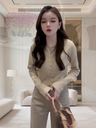 【现货】长袖打底针织衫女春季新款韩版时尚修身显瘦短款上衣#针织衫穿搭 #针织衫