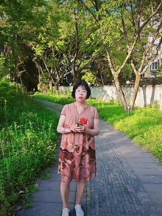 #亲爱的家人们早上好#新的一天新的心情
