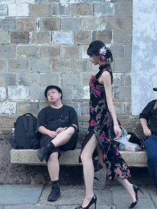 兄弟这样做对吗 #旗袍#廿廿不忘廿八都 #来江山过十一