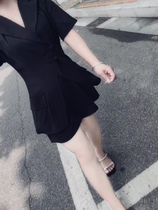 “我始终会认为,得到了,就好好珍惜,错过了,就慢慢忘记,但世间多的是,得到了,却渐渐冷漠,错过了,却念念不忘”#穿搭 #穿搭推荐