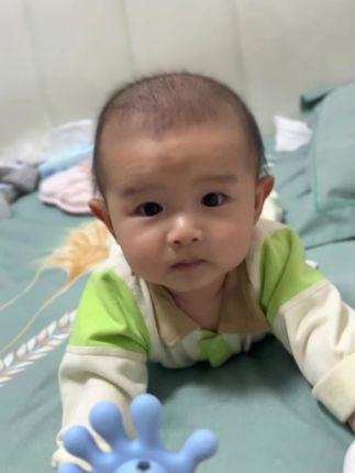 人类幼崽也太可爱了叭#人类幼崽长成记 #带娃日常 #婴儿成长