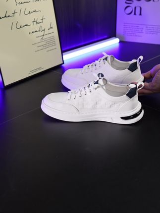 穿上这双意大利帆船鞋,轻松换季不怕退不了货! 男士皮面帆布鞋,运费险!喜欢就下单吧,不喜欢也可以退掉哦~#用琥珀流光风打开秋天#你的服装类型是什么#夏日穿搭小心机#微胖生日战袍开箱#早秋基础款外套如何摆脱路人感