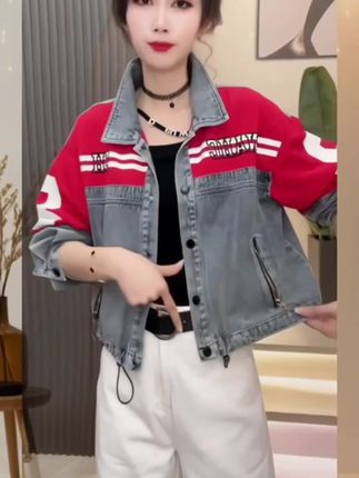 立领牛仔外套女2025春秋新款拼接织带欧版时尚潮流百搭夹克上衣#牛仔外套 #牛仔外套穿搭 #牛仔外套推荐 #夹克外套 #爆款热卖中 @DOU+小助手