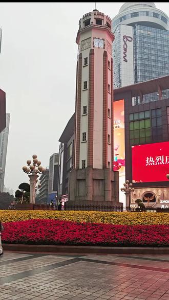 算了!算了!!跟你们外地人解释不清楚!重庆有自己的“结界兽”