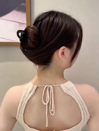 法式慵懒盘发抓夹,轻松打造优雅造型,质感满满,一夹即美,手残党也能轻松get精致发型~#慵懒风 #优雅气质 #质感满满