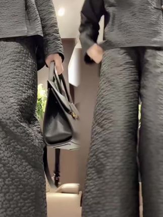 2025秋季新款时尚显瘦气质网红高档套装女高级百搭宽松大码两件套#爆款热卖中 #谁穿谁好看不分年龄段 #显瘦穿搭时尚女装 #每日分享