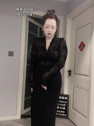 提升气质小黑裙#好看衣服 #大码时尚上衣 #洋气女装推荐 #145斤穿搭 #小黑裙