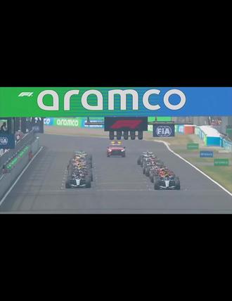 #f1 #日本铃鹿大奖赛 恭喜小kimi#安东内利 获得日本大奖赛冠军,成为f1史上最年轻积分领跑者