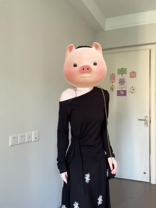 2025新款韩系慵懒风黑色斜肩连衣裙子女早秋季高级感收腰套装长裙 #慵懒风穿搭 #连衣裙 #高级感穿搭 #早秋穿搭 #早秋搭配
