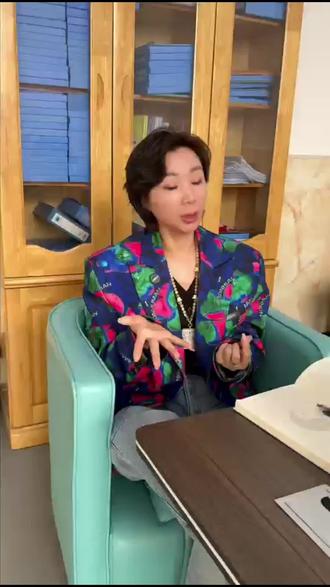 #商业思维 #幼儿园 #经营 #黄祎瑞
连续十年在册1000➕的黄园长和你一起聊聊虐童事件