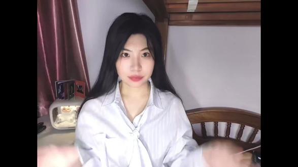 re/今天也是好想宝梓的一天~
又是拖延症爆发才整出来的一期
#梓渝 #极速小鱼 #zy