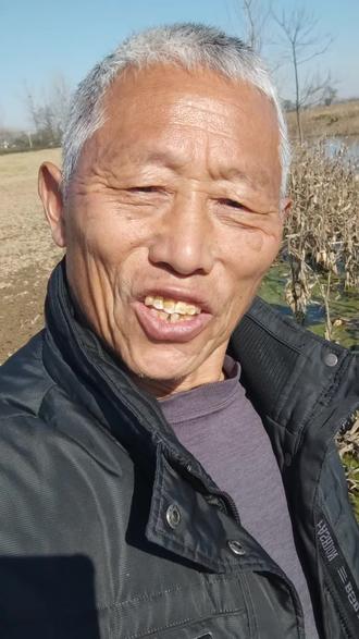 哪庄都有人装孬熊,占个便宜,嫌他能