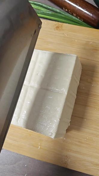 网瘾大到自己动手试试#动手自己做美食 #霉豆腐 #吃辣不