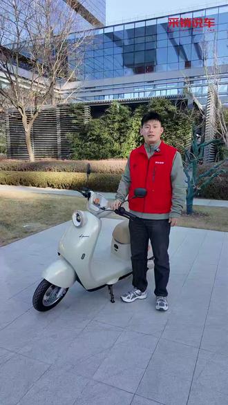 买完不会骑?雅迪冠能沐光保姆级教程 #雅迪冠能系列 #雅迪 #教程分享 #电摩