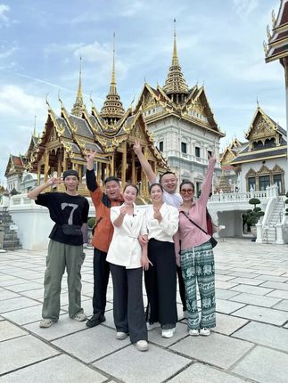 乡妹朱朱早8点361运动鞋服超品日