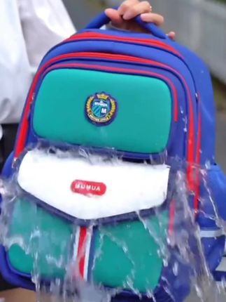 新款男女生书包小学生一三到六年级女生男孩英伦儿童减负护脊双肩包#书包#学生减负护脊书包#创作灵感
