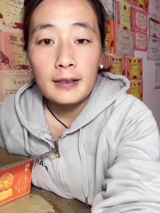 #软糯香甜 #广式流心月饼 9.9元20个