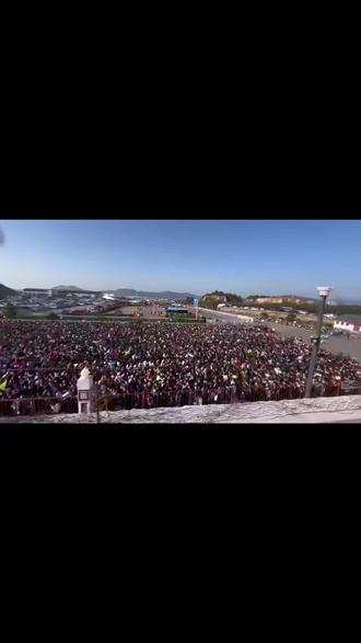 大年初四的普陀山,依然人山人海,哪哪都排长队