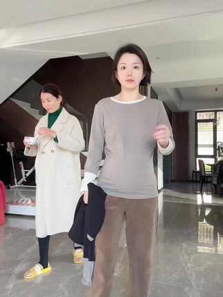 单穿内搭都好看百搭又显瘦就这个价 小孕妇一定不能着凉,早晚都要买保暖打底衫早买早穿,关键是现在新价格还便宜#孕期穿搭 #打底衫 #打底衫女 #遮肉显瘦