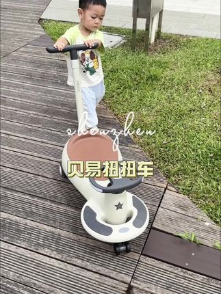 快快快,妈妈们!贝易他们家的扭扭车终于降价了!#贝易扭扭车 #遛娃神器 #扭扭车