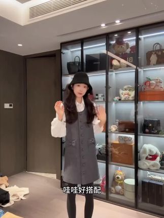 绵羊毛灰色领直筒时尚百搭毛呢连衣裙#穿搭技巧#穿搭分享#穿搭#高级感穿搭