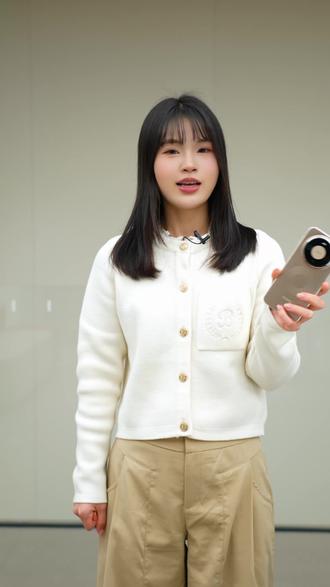 华为 Mate 80 玩机技巧📱 一起来看看Mate 80有哪些好玩又实用的功能~
有没有戳中你的呢!
#玩机技巧 #华为 #华为手机 #华为Mate80 #鸿蒙越用越香