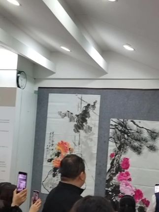 以笔为舟,以墨为海,承名师衣钵,悟书画人生,鲁印老师的作品点评,是我们每天最激动的时刻。#国画#名师#临风堂#鲁印老师