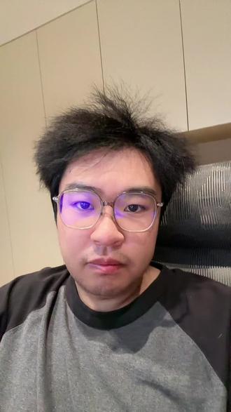 大厂程序员模型使用量揭秘 程序员到底要用多少token?
大厂程序员用什么模型?
要花多少钱?
#ai #真实生活分享计划 #科普 #DeepSeek