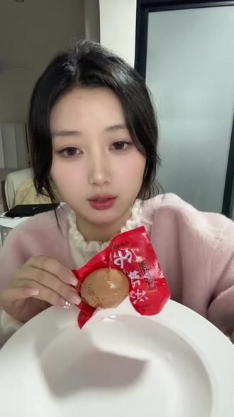 第一次尝试活珠子#活珠子 #试吃 #测评 #爱吃食物的女孩子