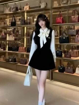 Amiu富家千金连衣裙高级感小香风穿搭波点假两件收腰小黑裙D0489#时尚妈妈装 #时装周走秀 #巴黎时装周 #气质穿搭 #热门