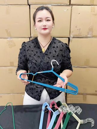 晾晒厚衣服就选这种#加粗 的晾衣架#加长加粗 #衣架 #防滑无痕衣架 #金属挂钩