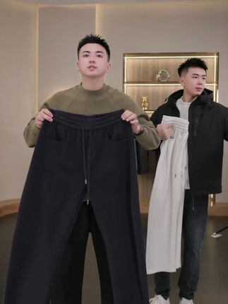加绒加厚直筒休闲裤来啦!北方一条过冬!特价上新直接卖爆了,拼手速#休闲裤 #直筒裤 #加厚保暖一件过冬 #加绒保暖 #秋冬穿搭