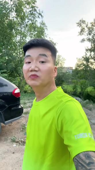 女人的快乐就是这么简单. #风趣幽默#女人的快乐#搞笑视频