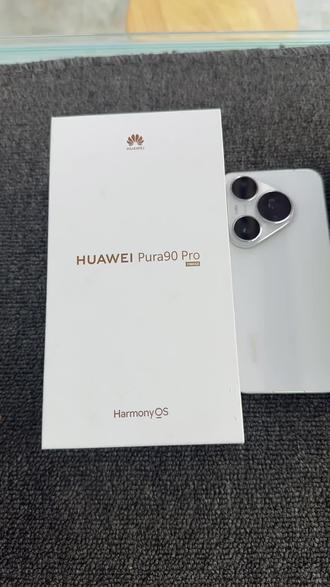 华为P90pro和Mate80promax该怎么选呢
• 要轻薄手感、人像好看、日常拍照 → Pura 90 Pro
• 要大屏高亮、性能拉满、双长焦、卫星通信、商务全能 → Mate 80 Pro Max#手机高级感 #泉州手机店 #泉州手机回收置换 #华为旗舰