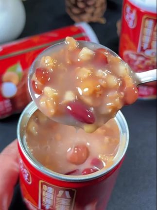 #创作灵感 长乐西子桂圆莲子八宝粥 它是用桂圆、莲子和多种杂粮食材慢熬而成,保证了它的营养价值的同时,口感清甜不腻,低脂营养又美味,口感软糯香甜。#八宝粥 #长乐西子八宝粥#好吃到停不下来 #强烈推荐