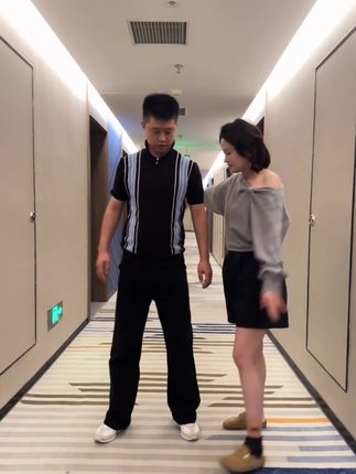 当不服气的老公非得拉着我挑战睡美人时…#睡美人#一定要看到结尾