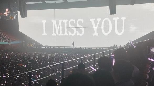 #徐良坏女孩 #2026时间折叠巡回演唱会 I MISS YOU!