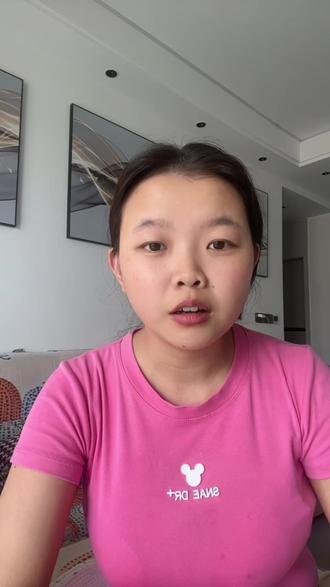 刷到喜欢的视频,别再只点个赞、收个藏就划走啦~ 试下这个方法:先把内容吃透学会,再结合自己的理解转发成原创内容✨
#豆包 #拆解文案 #短视频技巧 #新手必看 #清醒思维