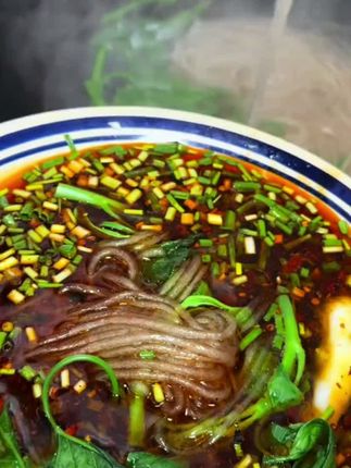 yigou/沂沟红薯粉条不含胶劲道顺滑传统非遗工艺1号可试吃#粉条 #红薯粉 #红薯粉条 #酸辣粉 #红薯粉@DOU+好生意 @DOU+小助手